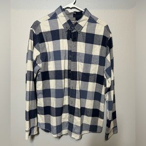 Eddie Bauer- Men's Flannel Plaid Shirt- Classic Fit